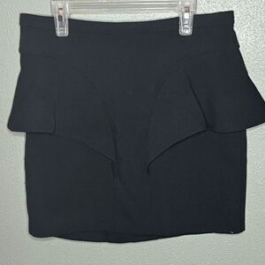 Trafaluc by Zara Black Asymmetrical Mini Skirt L